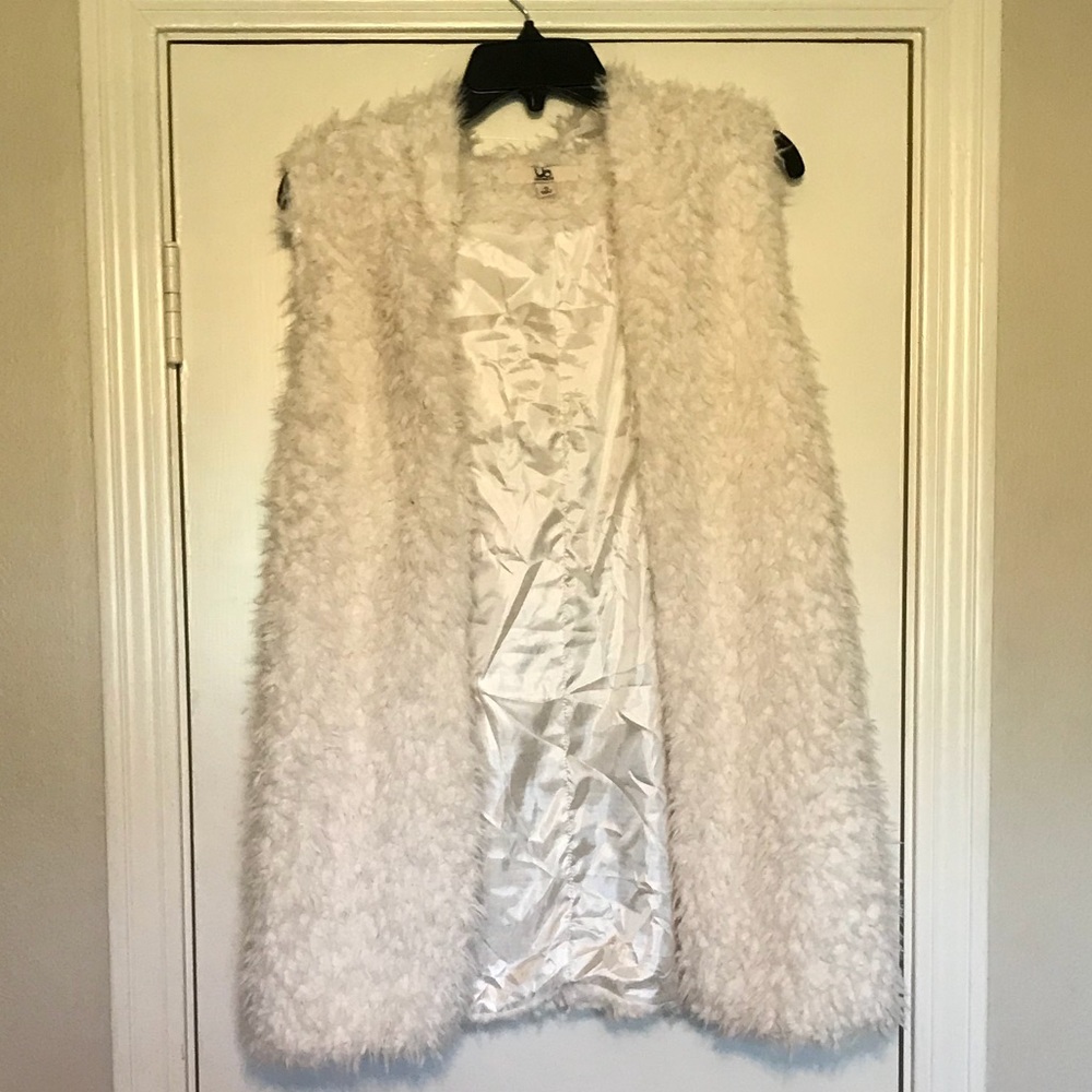 Fluffy White Hooded Vest